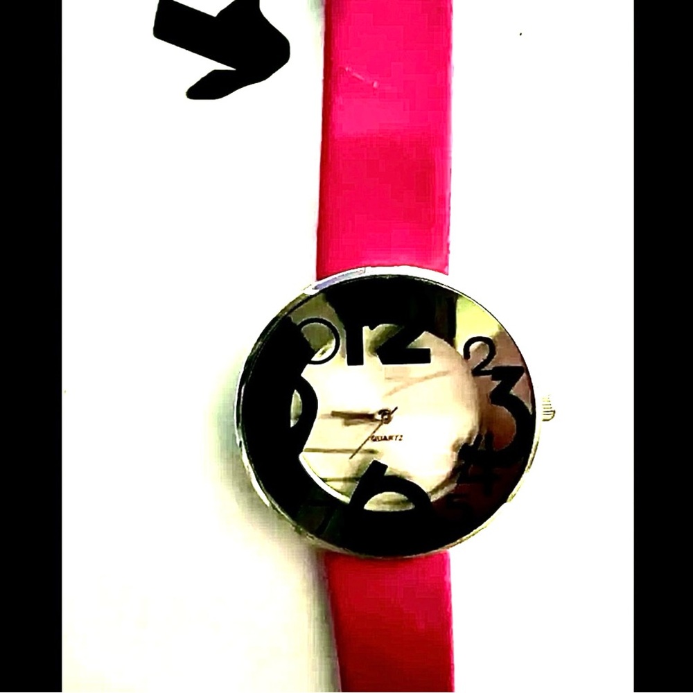 🆕🎁 Hot Pink Pop-Art Statement Oversized Number Watch – Treasure Hunt Gift - Picture 7 of 12